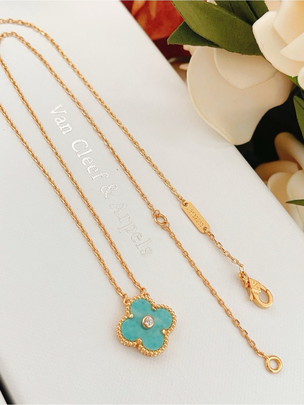 Van Cleef & Arpels Gold Necklace with Turquoise Clover Pendant